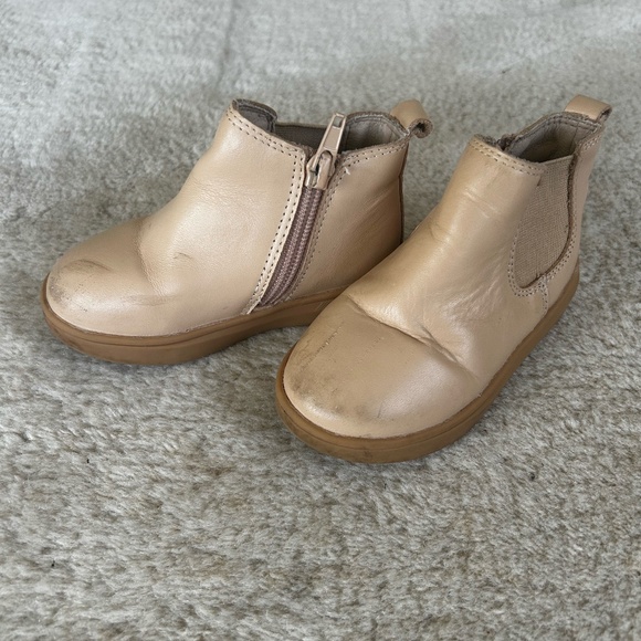 Kids Consciously Baby Leather Chelsea Boot - Picture 4 of 4